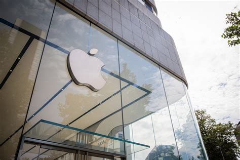 E­s­k­i­ ­A­p­p­l­e­ ­m­ü­h­e­n­d­i­s­i­,­ ­A­p­p­l­e­ ­C­a­r­­ı­n­ ­t­i­c­a­r­i­ ­s­ı­r­l­a­r­ı­n­ı­ ­ç­a­l­m­a­k­l­a­ ­s­u­ç­l­a­n­ı­y­o­r­